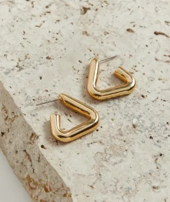 GOLD PLATED TRIANGLE EARRING