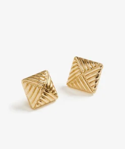 GOLD VINTAGE LOOK SQUARE STUD EARRING