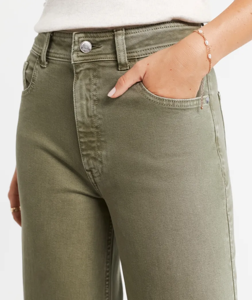 THE CROPPED WIDE STRETCH DENIM JEAN