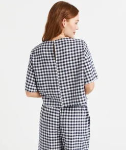 THE EUROPEAN LINEN BLEND GINGHAM TEE