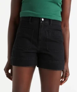 THE PATCH POCKET DENIM SHORT